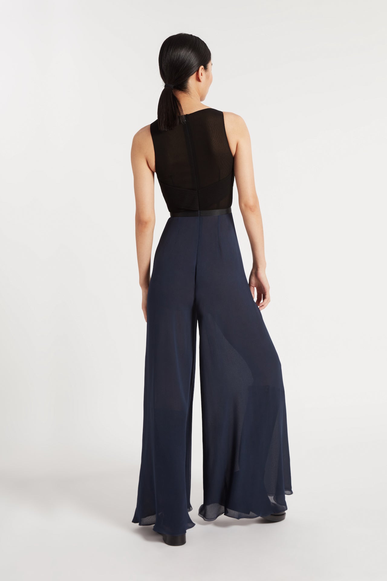 Vera Jumpsuit in Navy | Noon By Noor