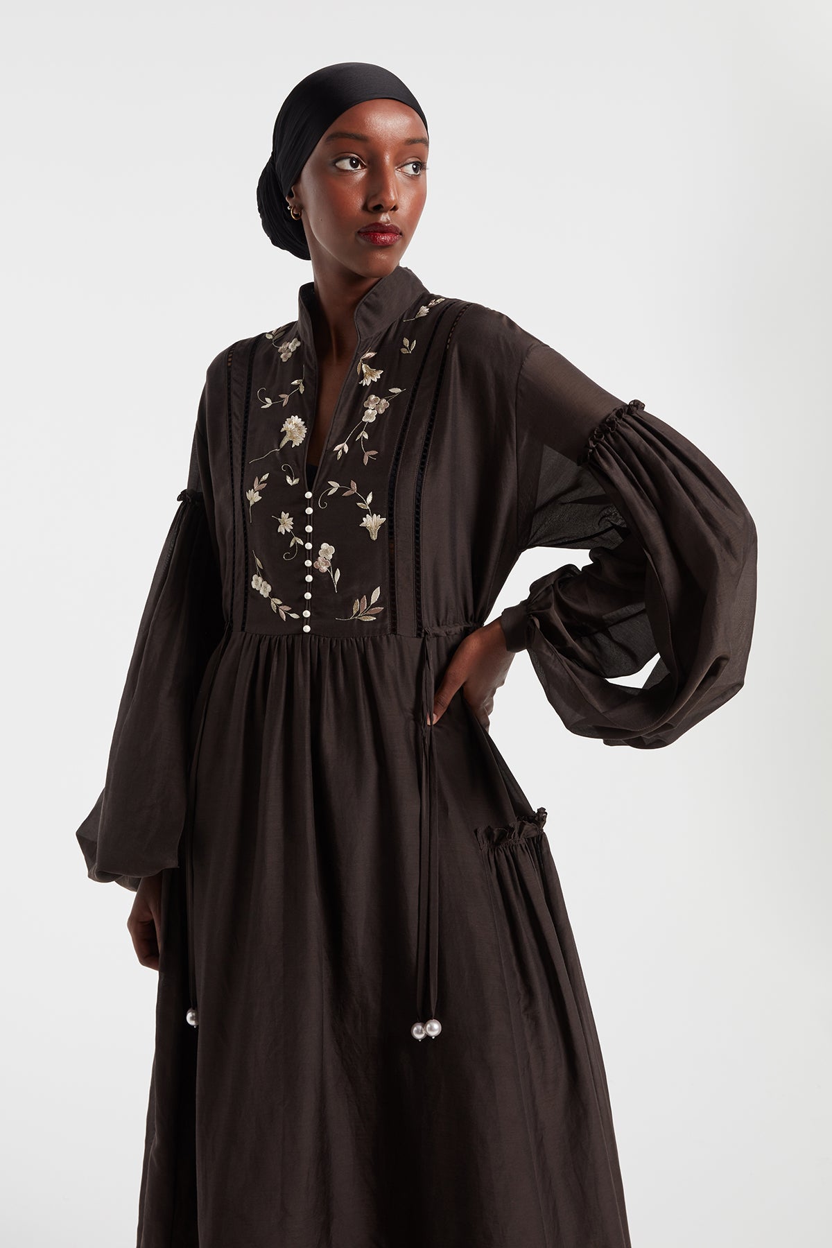 Juno Dress in Dark Brown| Noon by Noor