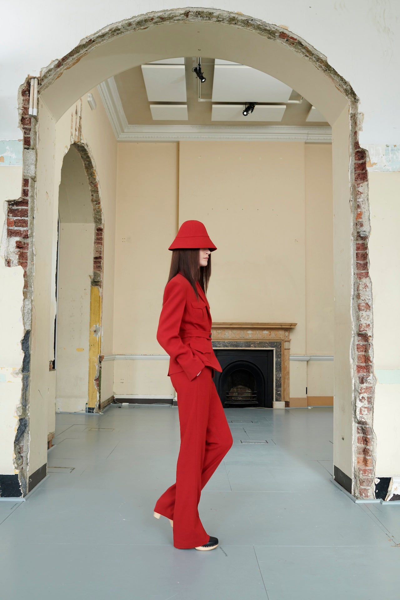 Kingscross Jacket in Pillarbox Red | Noon By Noor