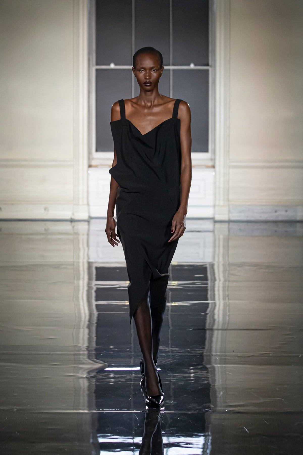 Behati Dress in Black | Noon By Noor