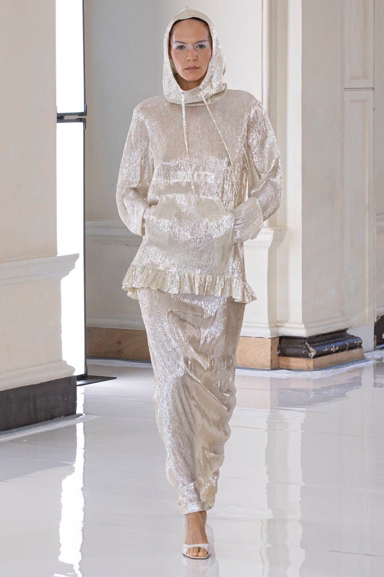 Samia Hoodie Top in Pale Gold | Noon By Noor